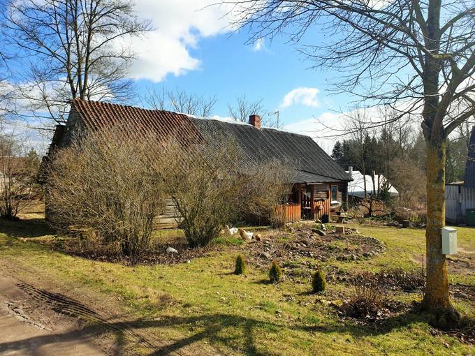 Poeto, partizano Broniaus Krivicko tėviškė. Tomos Mikalajūnaitės nuotrauka, 2020